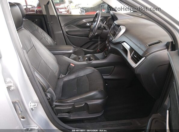3GKALVEV0LL251478 2020 GMC TERRAIN Серебряный Вид салона спереди