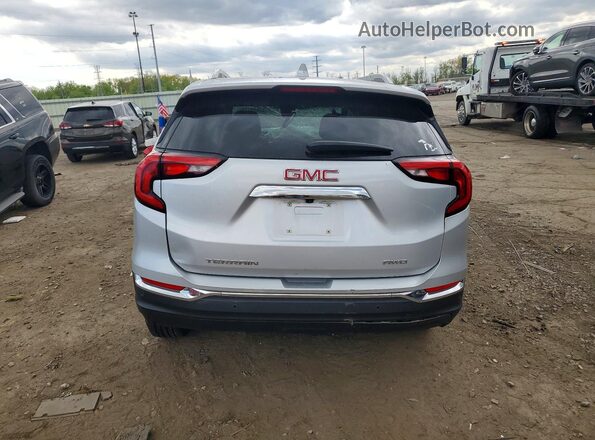 3GKALVEV2ML338722 2021 GMC TERRAIN Серебряный Вид сзади