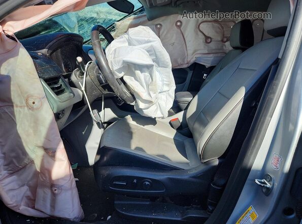 3GKALVEV4KL332286 2019 GMC TERRAIN Серебряный Вид салона спереди