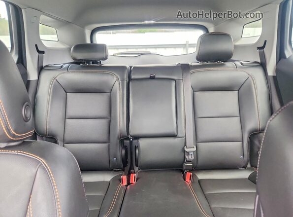 3GKALVEV4LL219617 2020 GMC TERRAIN Silver Vista de los asientos traseros