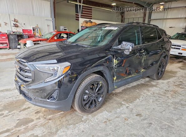 3GKALVEV7LL330517 2020 GMC TERRAIN Черный Передняя левая четверть