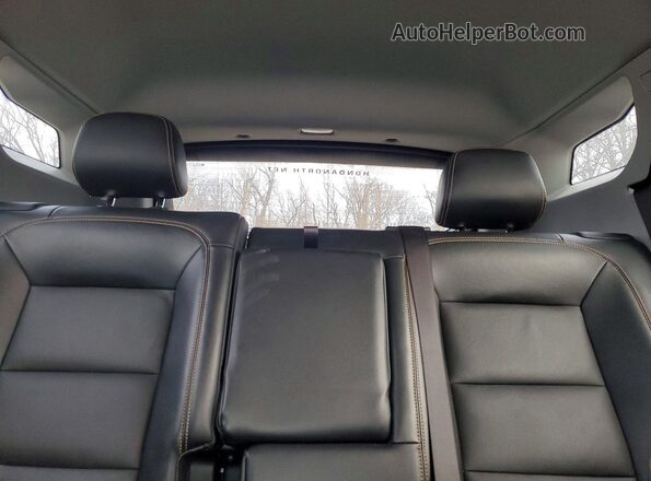 3GKALVEV8ML306860 2020 GMC TERRAIN White Вид задніх сидінь