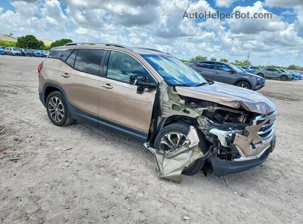 3GKALVEX2JL270712 2018 GMC TERRAIN Tan Przód prawy