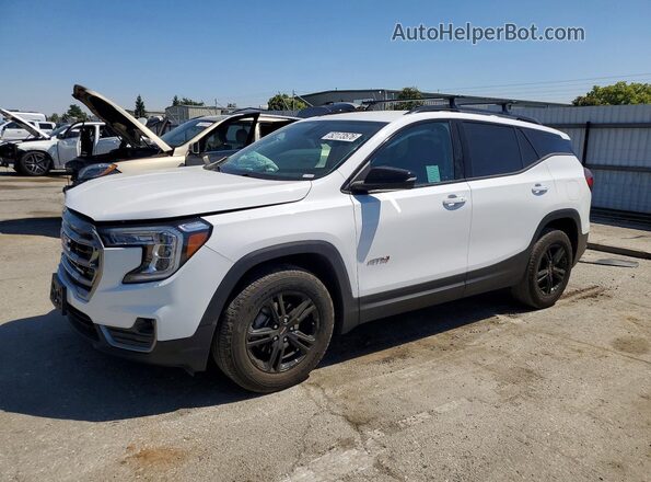 3GKALYEG0RL139307 2024 GMC TERRAIN Черный Передняя левая четверть