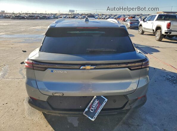 3GN7DNRP0TS115301 2026 CHEVROLET EQUINOX Silver Вид ззаду