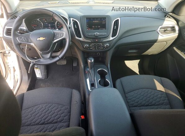 3GNAXJEV5LS559414 2020 CHEVROLET EQUINOX Серебряный Вид панели приборов