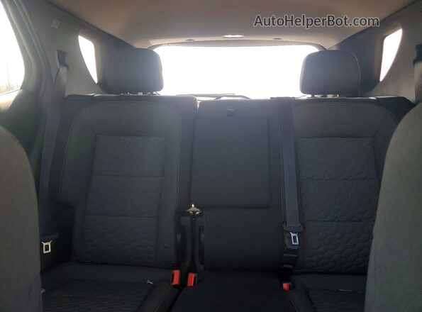 3GNAXJEV5LS559414 2020 CHEVROLET EQUINOX Серебряный Вид задних сидений
