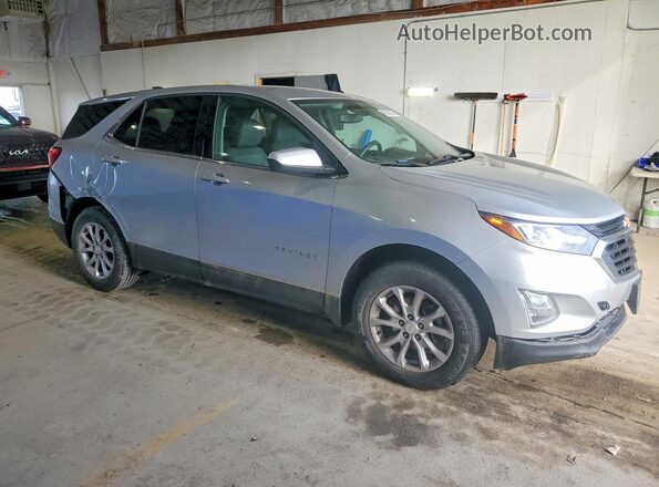 3GNAXJEV9JS644401 2018 CHEVROLET EQUINOX Серебряный Передняя правая четверть