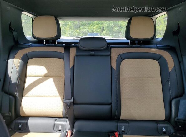3GNAXKEG2TL341092 2026 CHEVROLET EQUINOX Зеленый Вид задних сидений