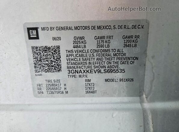 3GNAXKEV9LS695535 2020 CHEVROLET EQUINOX Silver Widok komory silnika