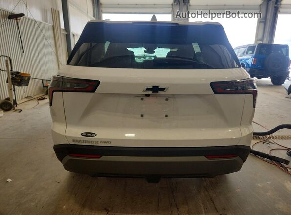 3GNAXPEG6TL212172 2026 CHEVROLET EQUINOX Белый Вид сзади