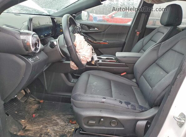 3GNAXPEG7TL259307 2026 CHEVROLET EQUINOX White Front interior view