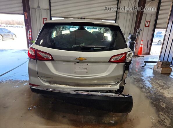 3GNAXREVXJS635799 2018 CHEVROLET EQUINOX Серебряный Вид сзади