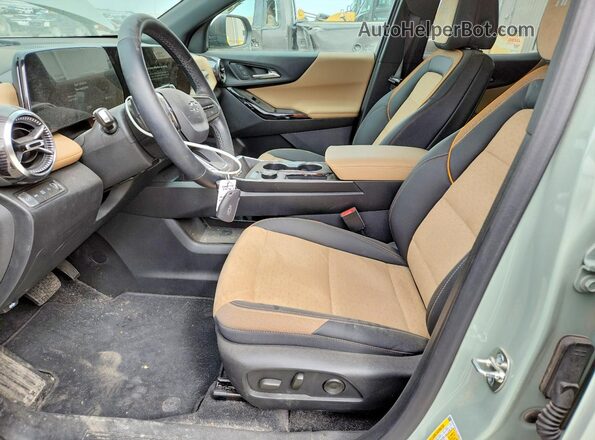 3GNAXSEG7SL148614 2025 CHEVROLET EQUINOX Зеленый Вид салона спереди