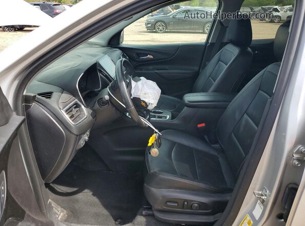 3GNAXVEV0JS605171 2018 CHEVROLET EQUINOX Silver Vista interior delantera