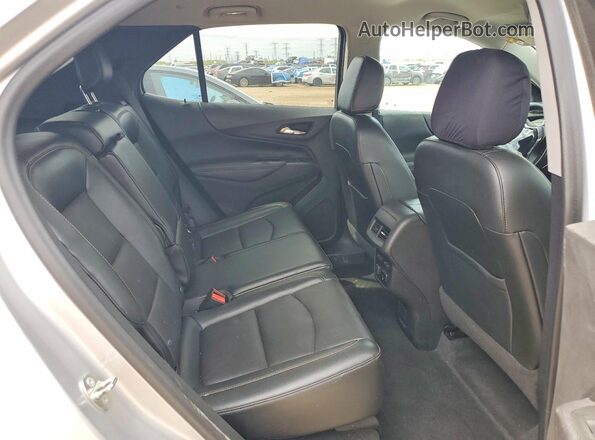 3GNAXVEV0JS605171 2018 CHEVROLET EQUINOX Silver Vista de los asientos traseros