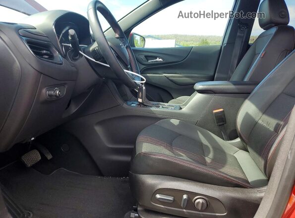 3GNAXWEG2PL148356 2023 CHEVROLET EQUINOX Red Widok wnętrza z przodu