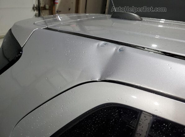 3GNCJKSB2LL195053 2020 CHEVROLET TRAX Silver 