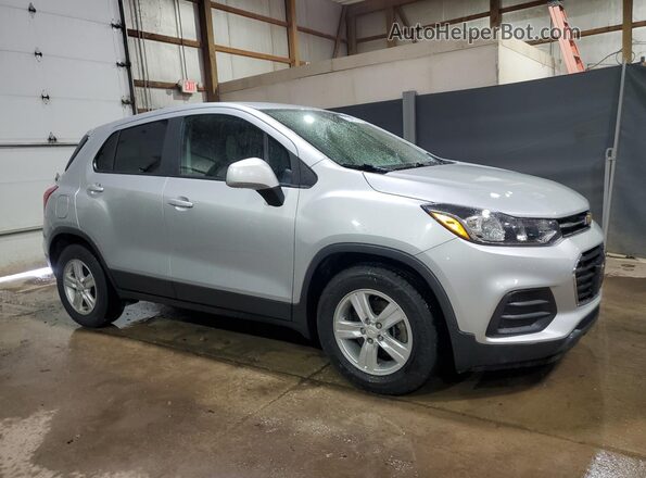3GNCJKSB2LL195053 2020 CHEVROLET TRAX Silver 