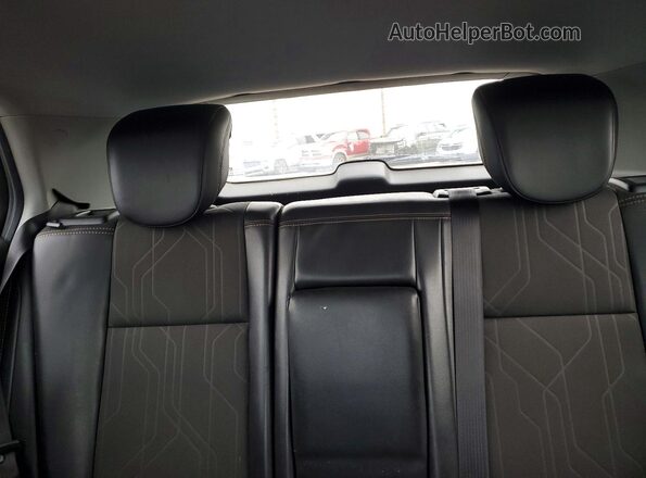 3GNCJLSB2JL343060 2018 CHEVROLET TRAX Синий Вид задних сидений
