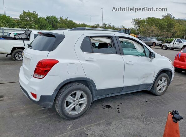 3GNCJLSB2KL351886 2019 CHEVROLET TRAX Белый Задняя правая четверть