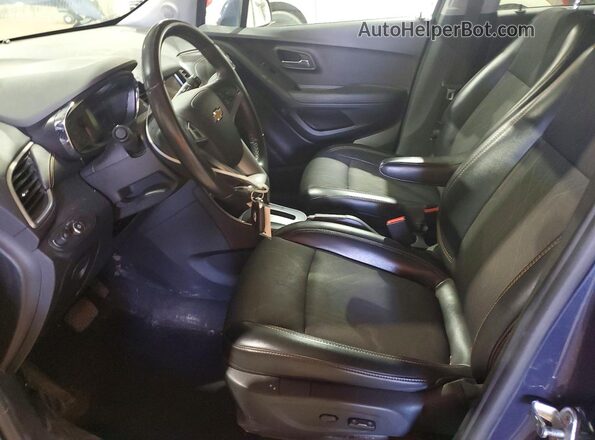 3GNCJLSB6JL368611 2018 CHEVROLET TRAX Blue Widok wnętrza z przodu