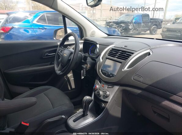 3GNCJLSB7GL127519 2016 CHEVROLET TRAX Белый Вид салона спереди