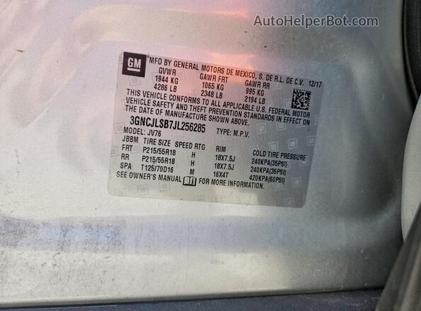 3GNCJLSB7JL256285 2018 CHEVROLET TRAX Silver Widok naklejki z numerem VIN