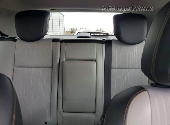 3GNCJLSB8KL245216 2019 CHEVROLET TRAX Оранжевый Вид задних сидений