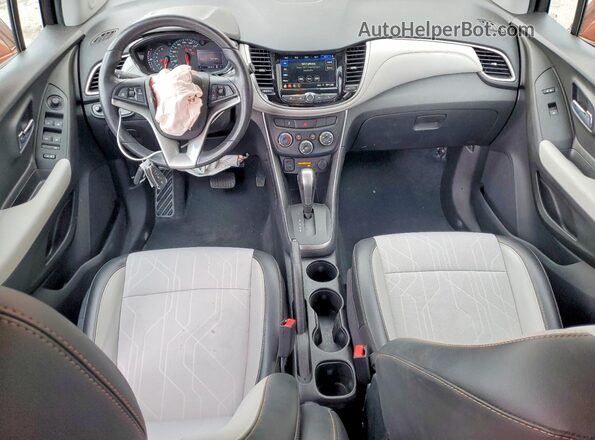 3GNCJLSB8KL245216 2019 CHEVROLET TRAX Оранжевый Вид панели приборов