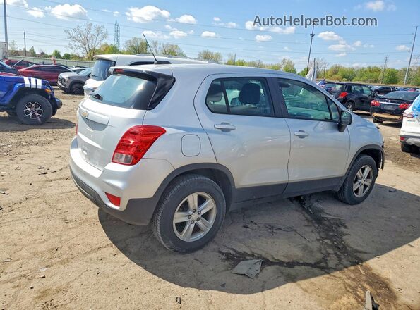 3GNCJNSB2LL120998 2020 CHEVROLET TRAX Серебряный Задняя правая четверть