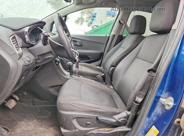 3GNCJPSB0LL179608 2020 CHEVROLET TRAX Blue Widok wnętrza z przodu