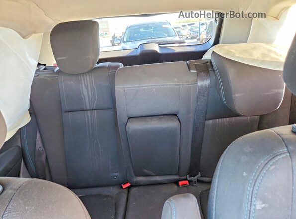 3GNCJPSB2GL187814 2016 CHEVROLET TRAX White Rear seats view