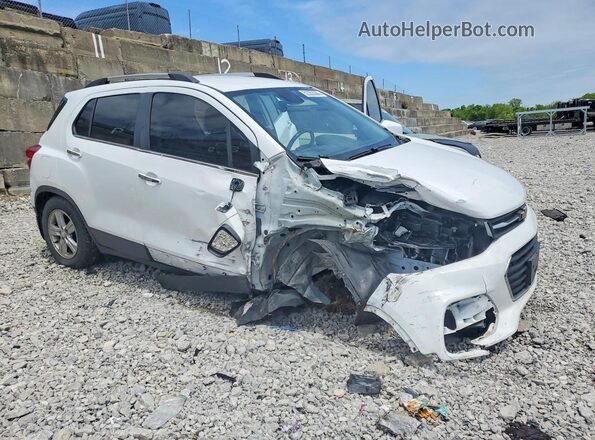 3GNCJPSB3HL239372 2017 CHEVROLET TRAX Белый Передняя правая четверть