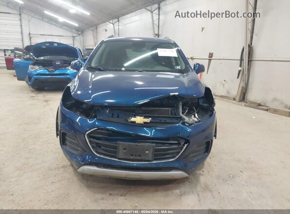3GNCJPSB4LL288332 2020 CHEVROLET TRAX Blue Widok wnętrza z tyłu