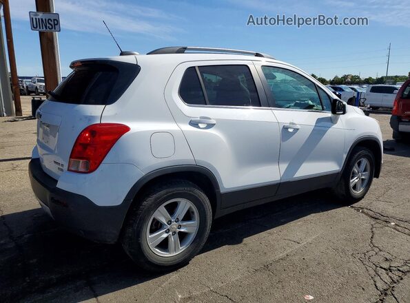 3GNCJPSB6GL239090 2016 CHEVROLET TRAX Белый Задняя правая четверть
