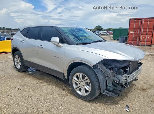 3GNKBARA1KS673175 2019 CHEVROLET BLAZER Серебряный Передняя правая четверть