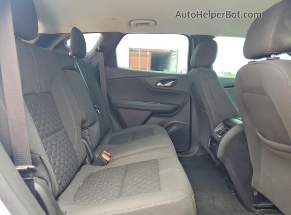 3GNKBARA1KS673175 2019 CHEVROLET BLAZER Серебряный Вид задней части салона