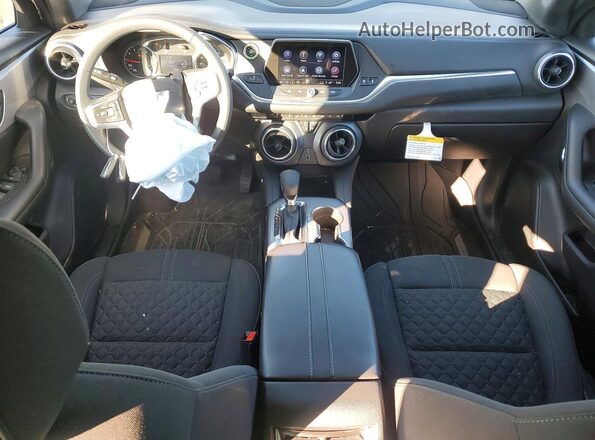 3GNKBCR40MS580141 2021 CHEVROLET BLAZER Silver Vista del salpicadero