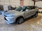 2026 Chevrolet Blazer 2lt Серый vin: 3GNKBCR45TS152709 Damage: Left Front Fender, Severe Damage, Replacement Required 2026 Chevrolet Blazer 2lt Серый vin: 3GNKBCR45TS152709 Damage: Left Front Fender, Severe Damage, Replacement Required