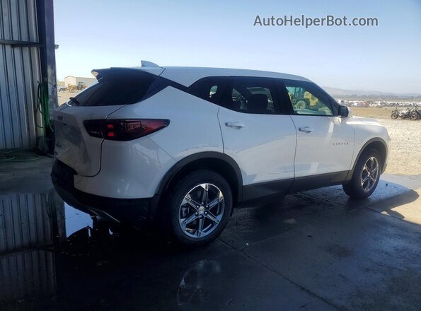 3GNKBCR49TS143768 2026 CHEVROLET BLAZER Белый Задняя правая четверть