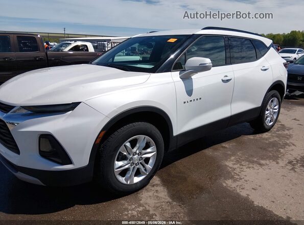 3GNKBCR4XMS523462 2021 CHEVROLET BLAZER Белый Передняя левая четверть