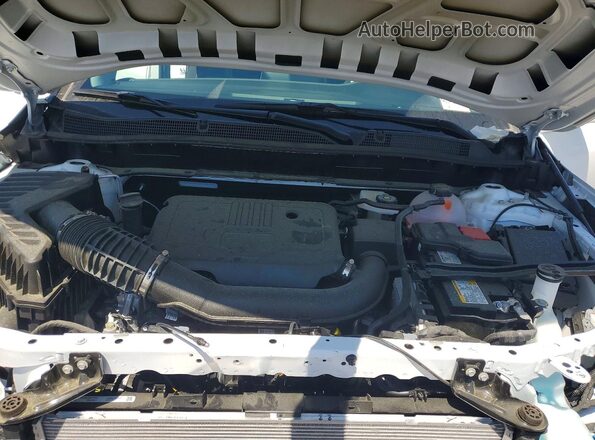3GNKBCR4XTS136179 2026 CHEVROLET BLAZER White Вид задньої частини салону