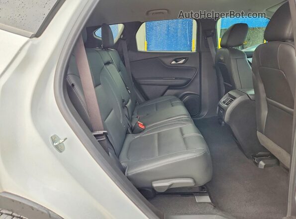 3GNKBDRS7LS659468 2020 CHEVROLET BLAZER Белый Вид задней части салона