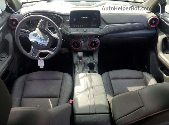 3GNKBERS4SS230616 2025 CHEVROLET BLAZER Черный Вид панели приборов
