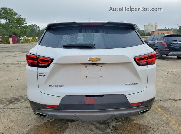 3GNKBFR4XPS103643 2023 CHEVROLET BLAZER White Вид ззаду