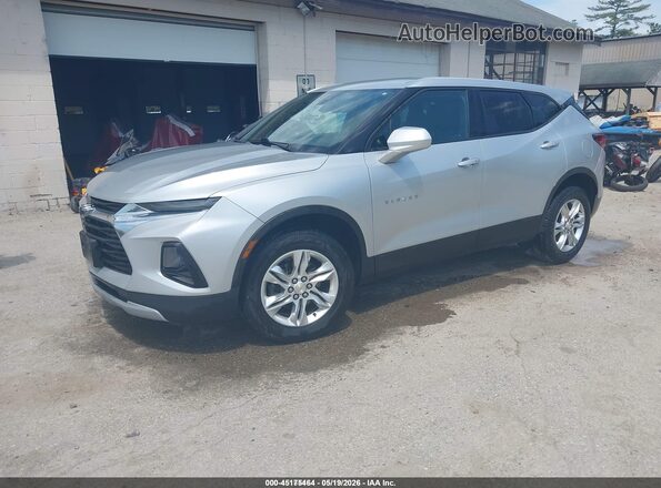 3GNKBHR46NS124983 2022 CHEVROLET BLAZER Silver Przód lewy