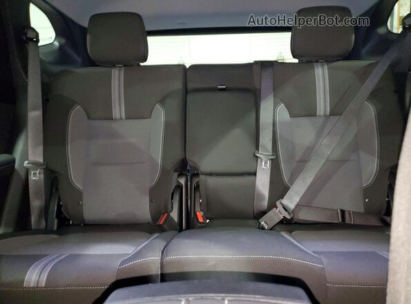 3GNKBHR47TS142986 2026 CHEVROLET BLAZER Оранжевый Вид задних сидений
