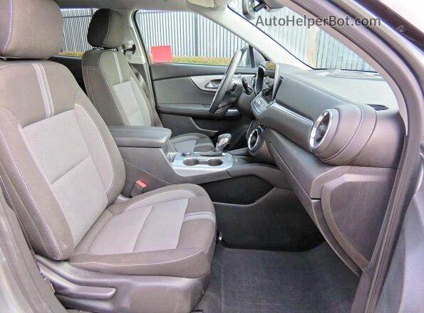 3GNKBHR48RS155142 2024 CHEVROLET BLAZER Gray წინა ხედი