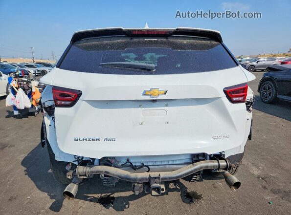 3GNKBHR4XSS230039 2025 CHEVROLET BLAZER White Вид ззаду